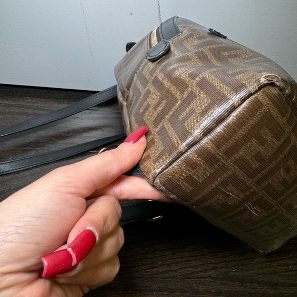 Fendi mini monogram backpack - Picture 3 of 5